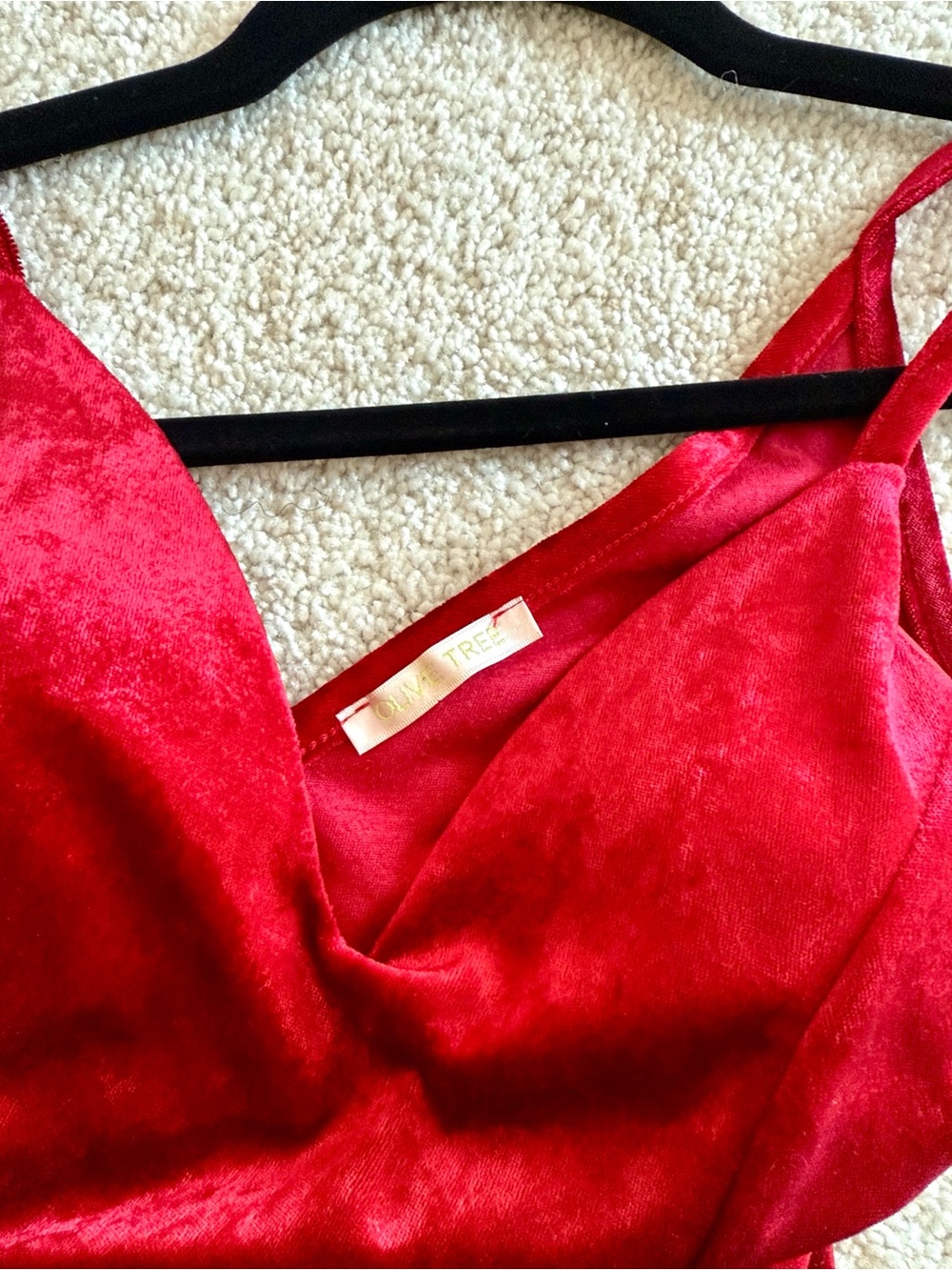 Red Velvet Spaghetti Strap Ruched Bodycon Mini Dress - Picture 5 of 7
